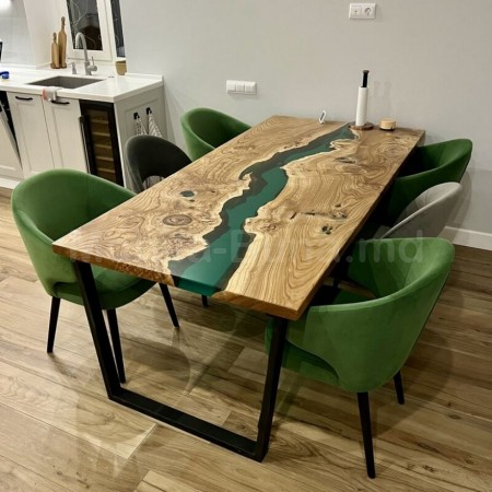 Стол кухонный из эпоксидной смолы А-29